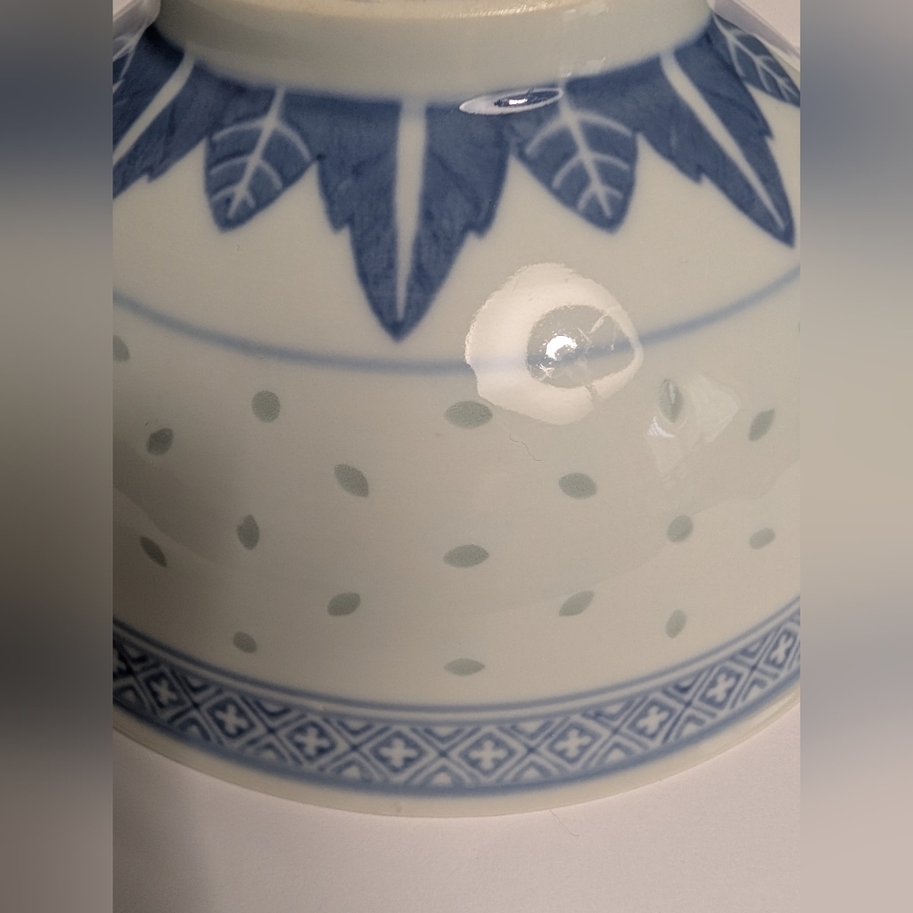 Tienshan Translucent Rice Grain Flower Pattern Blue & White Rice Bowl - Picture 10 of 12